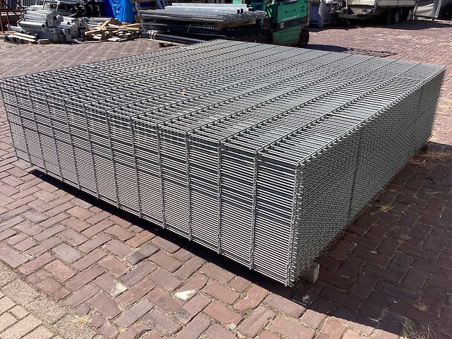 Heras - 8/6/8 - dubbelstaafs hekwerk gegalvaniseerd 223 hoog (50x) - afbeelding 5 van  10