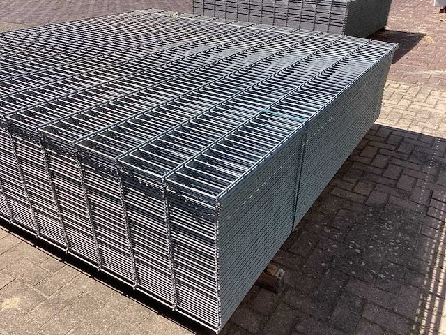 Heras - 8/6/8 - dubbelstaafs hekwerk gegalvaniseerd 223cm hoog (50x) - afbeelding 5 van  9