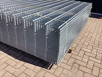 Heras - 8/6/8 - dubbelstaafs hekwerk gegalvaniseerd 223cm hoog (50x) - afbeelding 7 van  9