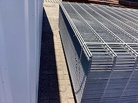 Heras - 8/6/8 - dubbelstaafs hekwerk gegalvaniseerd 243 hoog (50x) - afbeelding 7 van  10