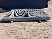 Heras - 8/6/8 - dubbelstaafs hekwerk gegalvaniseerd gecoat lichtgrijs 183 hoog (10x) - afbeelding 4 van  11
