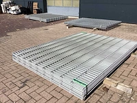 Heras - 8/6/8 - dubbelstaafs hekwerk gegalvaniseerd gecoat lichtgrijs 183 hoog (10x) - afbeelding 7 van  11