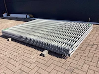 Heras - 8/6/8 - dubbelstaafs hekwerk gegalvaniseerd gecoat lichtgrijs 183 hoog (10x) - afbeelding 5 van  11