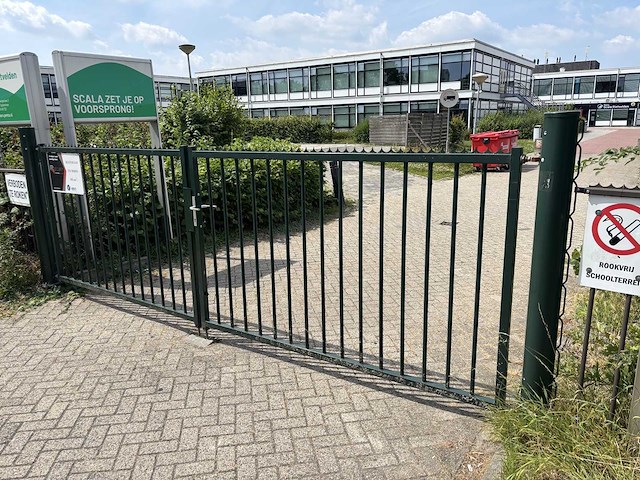 Heras - dubbele afsluitbare draaipoort - afbeelding 1 van  5