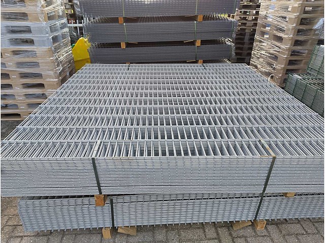Heras - dubbelstaaf hekwerk 8/6/8 243cm hoog (25x) - afbeelding 2 van  8
