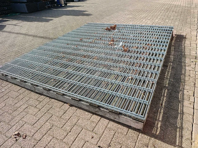 Heras - dubbelstaafs 8/6/8 - hekwerk 300cm hoog (3x) - afbeelding 4 van  8
