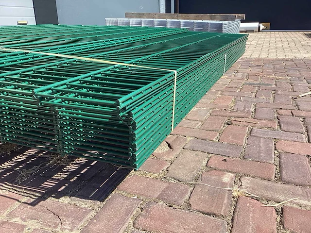 Heras - dubbelstaafs hekwerk mix pakket diverse hoogtes groen (16x) - afbeelding 3 van  14