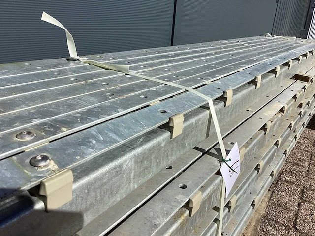 Heras - palen 300cm (41x) - afbeelding 8 van  9