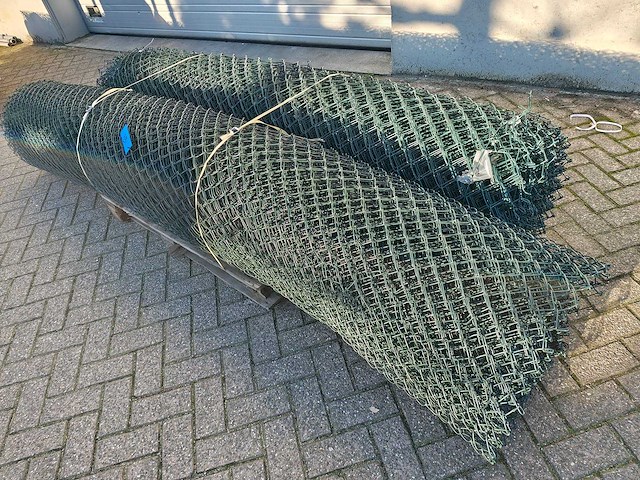 Heras - partij 2 rollen gaas ca 35 mtr - afbeelding 2 van  9