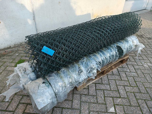 Heras - partij 3 rollen gaas ca 50 mtr 200cm hoog - afbeelding 1 van  7