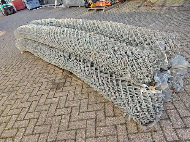 Heras - partij 5 rollen gaas 400cm hoog ca 50 meter - afbeelding 2 van  7