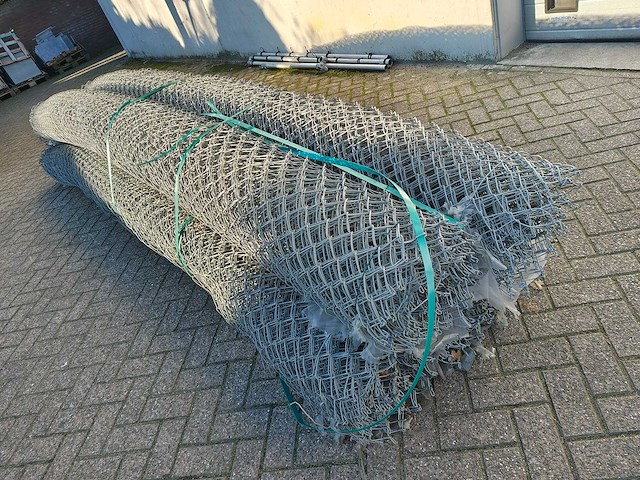 Heras - partij 5 rollen gaas 400cm hoog ca 50 meter - afbeelding 6 van  7