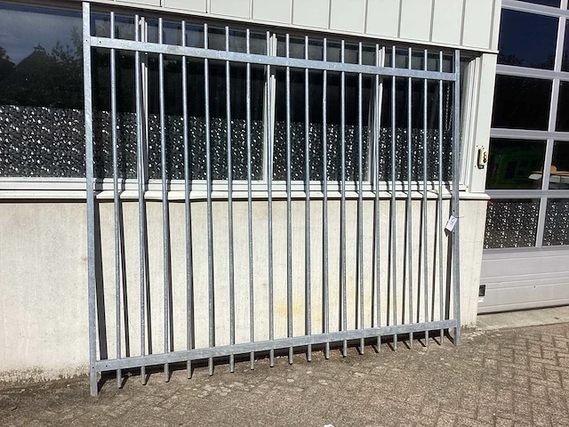 Heras - poort 290x250cm gegalvaniseerd - afbeelding 1 van  8