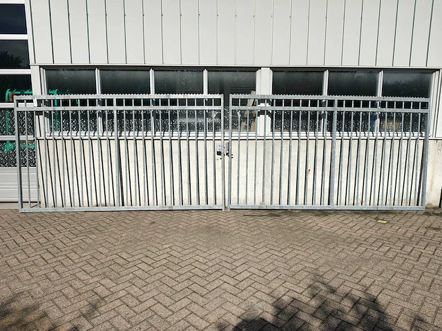 Heras - poort 350x200cm gegalvaniseerd met slot (2x) - afbeelding 5 van  12