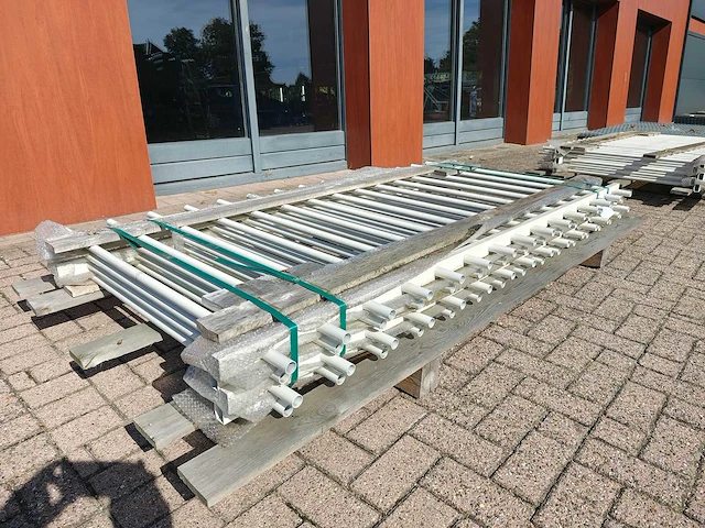 Heras - spijlenhek 120 cm hoog - hekwerk (4x) - afbeelding 1 van  8