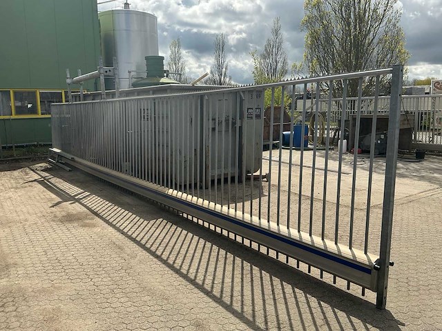 Heras - vsp95200 - schuifpoort - 12,6m - afbeelding 1 van  19