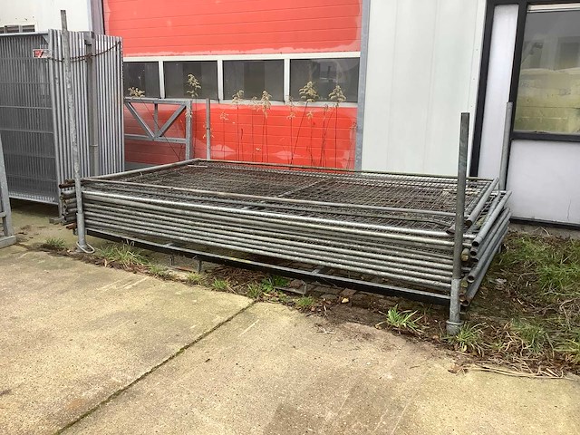 Heras bouwhek met blok - afbeelding 1 van  5