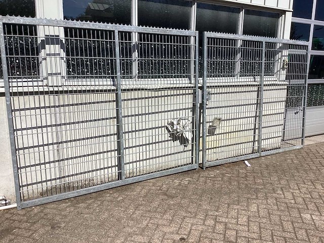 Heras dubbele poort gegalvaniseerd 5 mrt - afbeelding 1 van  9