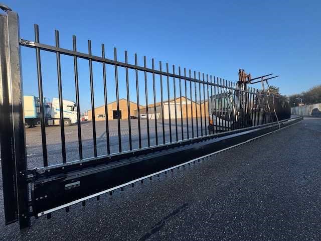 Heras elektrische schuifpoort - afbeelding 3 van  7