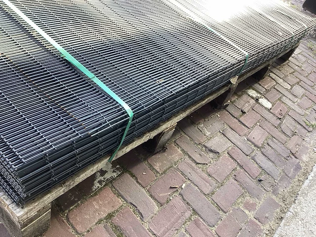 Heras enkelstaafs antiklim hekwerk (25x) - afbeelding 6 van  8