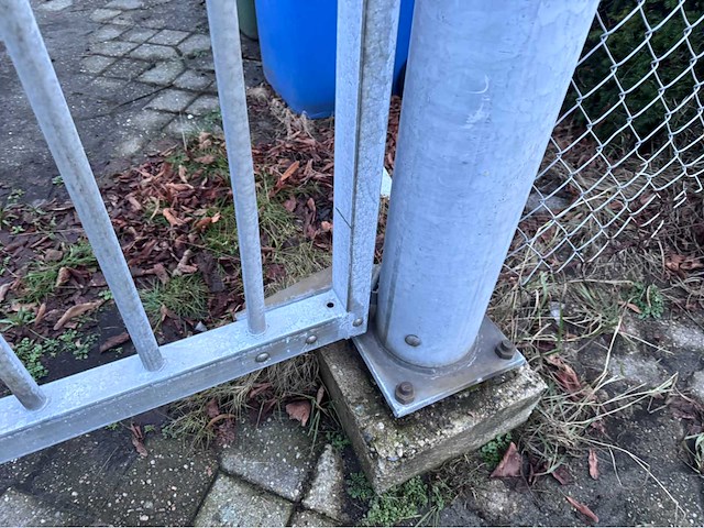 Heras gegalvaniseerd hekwerk - afbeelding 2 van  12