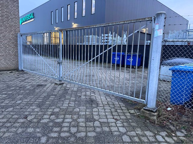 Heras gegalvaniseerd hekwerk - afbeelding 5 van  12