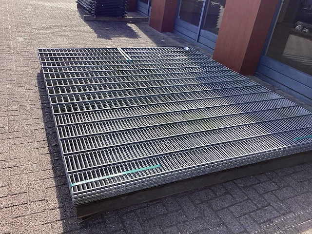 Heras hekwerk enkelstaafs 300cm hoog (7x) - afbeelding 5 van  10