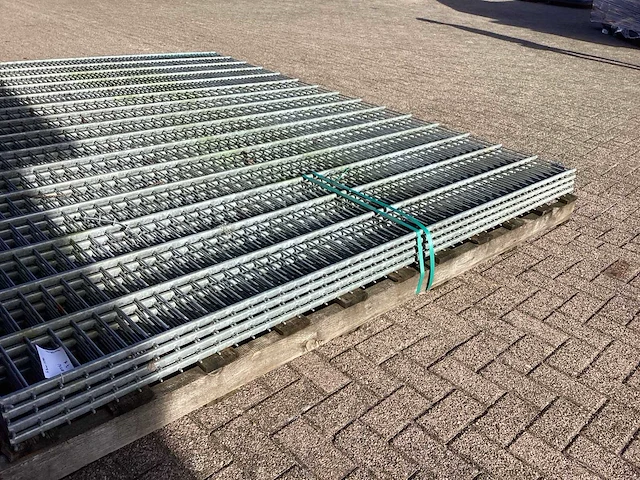 Heras hekwerk enkelstaafs 300cm hoog (7x) - afbeelding 10 van  10