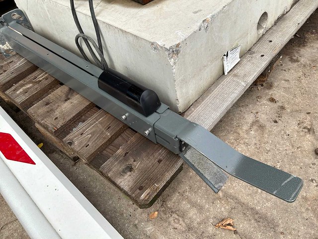 Heras magnetic mhtm microdrive access xl2 slagboominstallatie - afbeelding 1 van  11