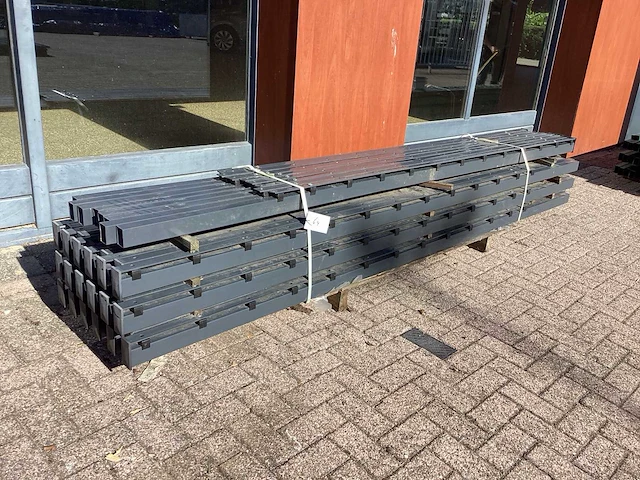 Heras palen 300cm (41x) - afbeelding 1 van  9