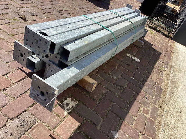 Heras palen met voetplaat 115cm gegalvaniseerd (14x) - afbeelding 6 van  10