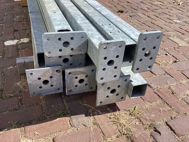 Heras palen met voetplaat 115cm gegalvaniseerd (14x) - afbeelding 8 van  10