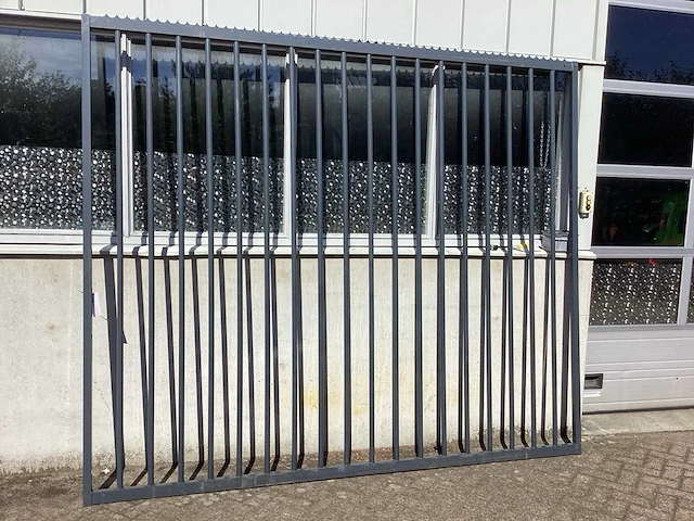 Heras poort 200x250cm antraciet gepoedercoat - afbeelding 1 van  7