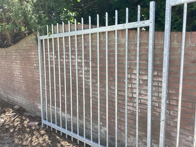 Heras poort 2,30 mrt x 2 mtr gegalvaniseerd - afbeelding 3 van  5