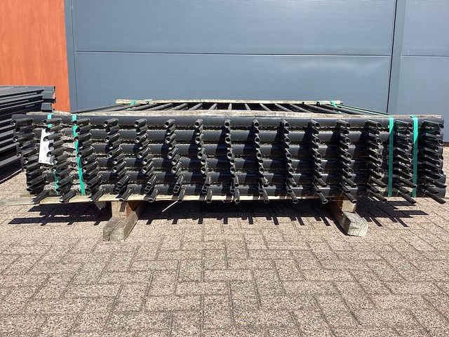 Heras spijlenhek zwart (11x) - afbeelding 4 van  11