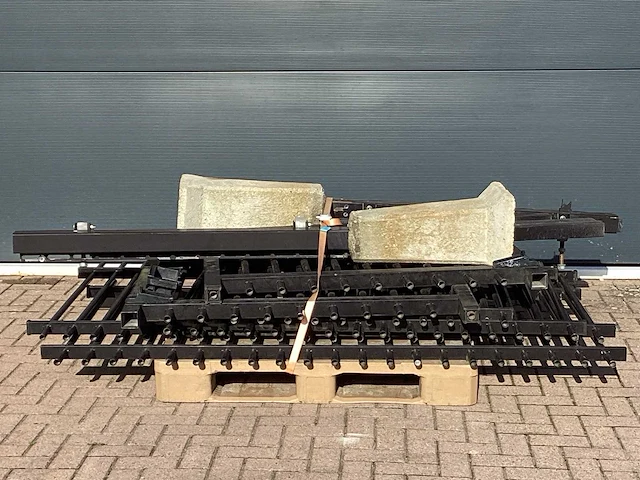 Heras tuinpoort en palen - afbeelding 2 van  9