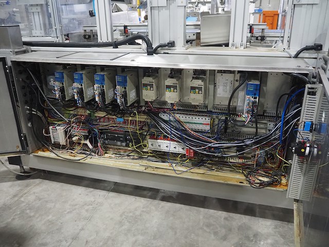 Herbert - afbeelding 9 van  18