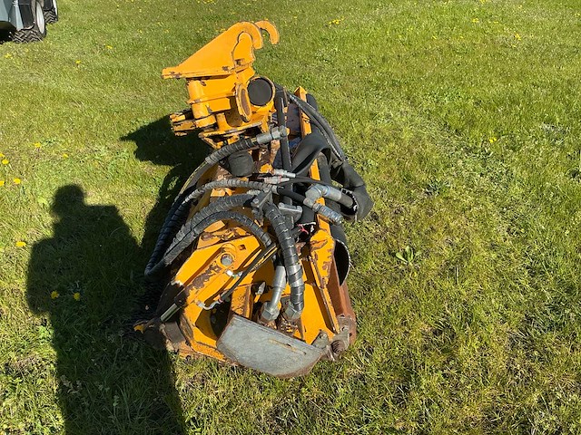 Herder klepelmaaier - afbeelding 18 van  19