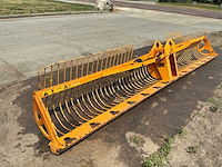 Herder maaikorf ( transport schade) - afbeelding 3 van  4