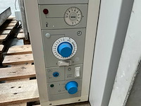 Hereaus ut6060 laboratoriumoven - afbeelding 3 van  4