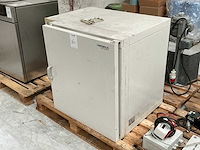 Hereaus ut6200 laboratoriumoven - afbeelding 3 van  6