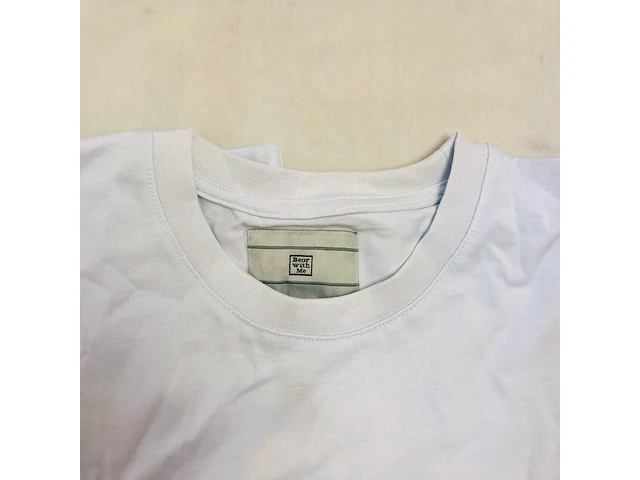 Heren kunstwerk t-shirt - bear with me - moët cartier, maat xs - afbeelding 4 van  4