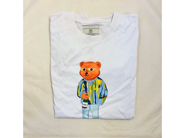Heren kunstwerk t-shirt - bear with me - moët cartier - afbeelding 1 van  4