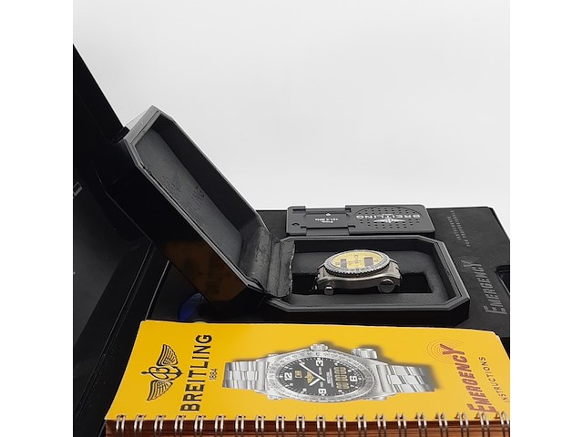 Heren polshorloge, breitling, emergency e76321 - afbeelding 29 van  49