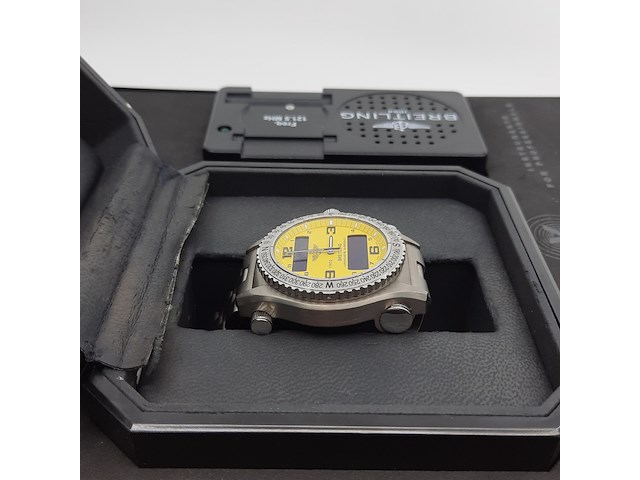 Heren polshorloge, breitling, emergency e76321 - afbeelding 30 van  49