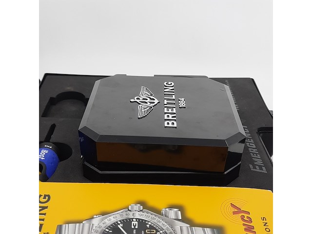 Heren polshorloge, breitling, emergency e76321 - afbeelding 37 van  49