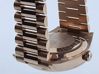 Heren polshorloge, rolex, day-date 228235 - afbeelding 10 van  25