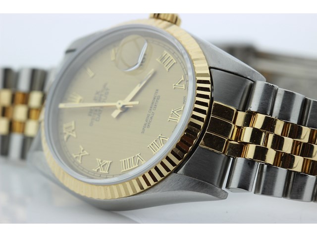 Heren polshorloge rolex, oyster perpetual datejust, champagne wijzerplaat, bouwjaar 1993 - afbeelding 5 van  13