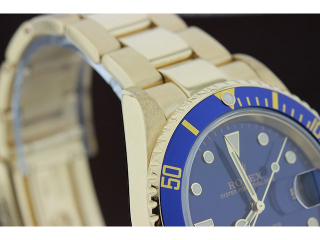 Heren polshorloge, rolex, oyster perpetual submariner, champagne wijzerplaat, 2005 - afbeelding 5 van  15