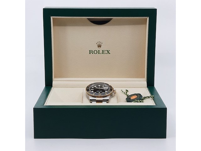 Heren polshorloge, rolex, submariner date 126613ln - afbeelding 19 van  33